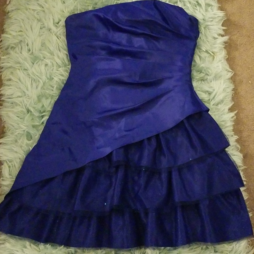 🌸 Elegant Blue strapless cocktail Dress
